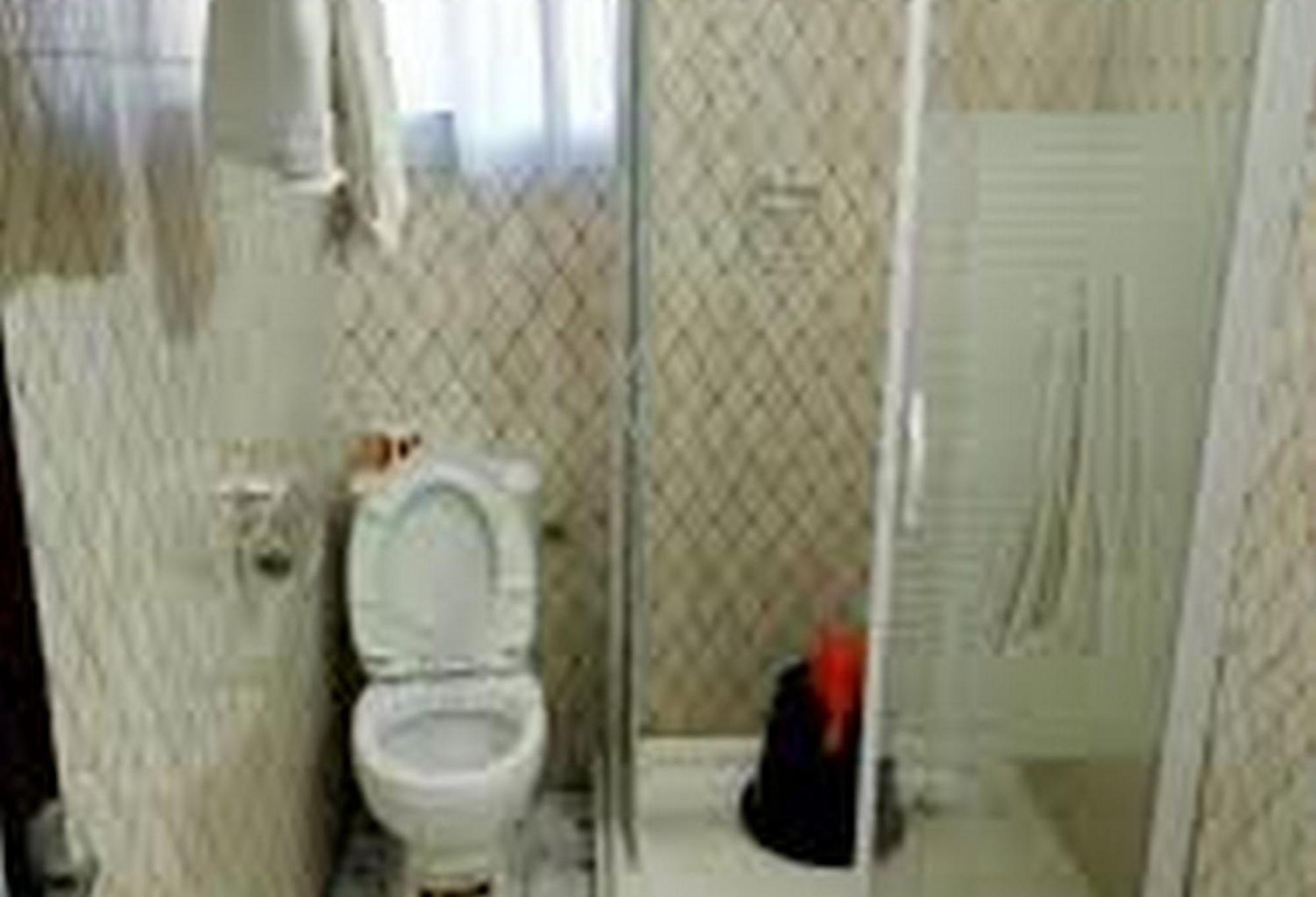 Room In Lodge - Seth Hotel Asaba Exterior photo